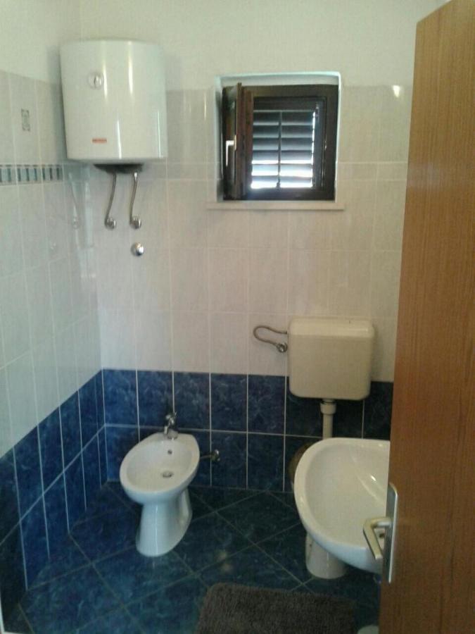 Apartments Magda Supetar Ngoại thất bức ảnh