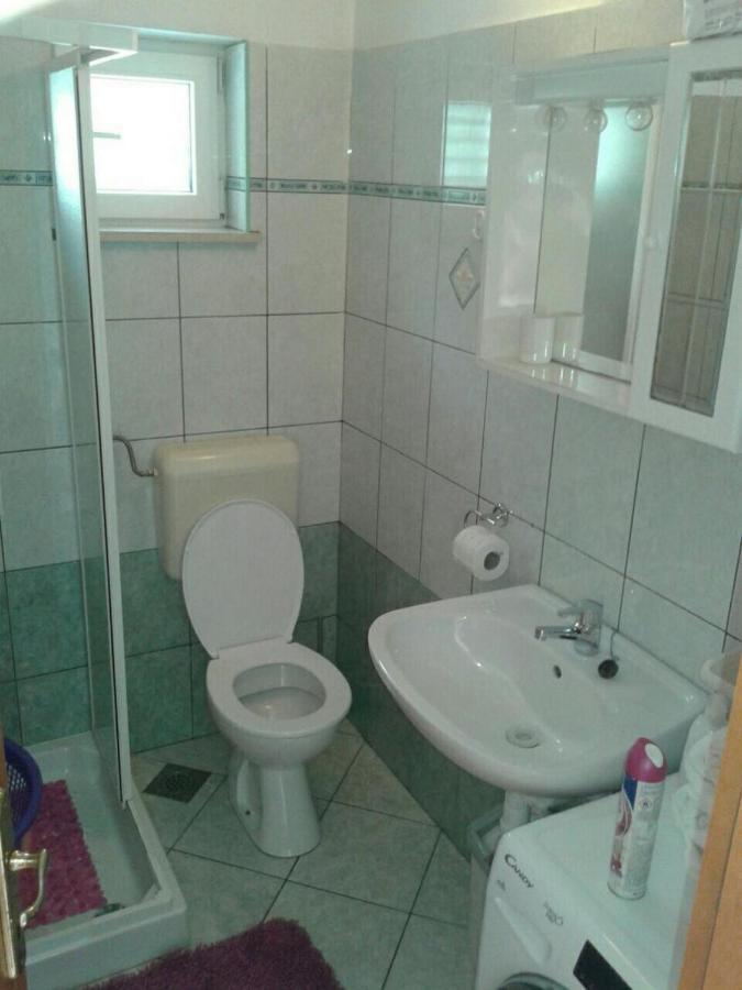 Apartments Magda Supetar Ngoại thất bức ảnh